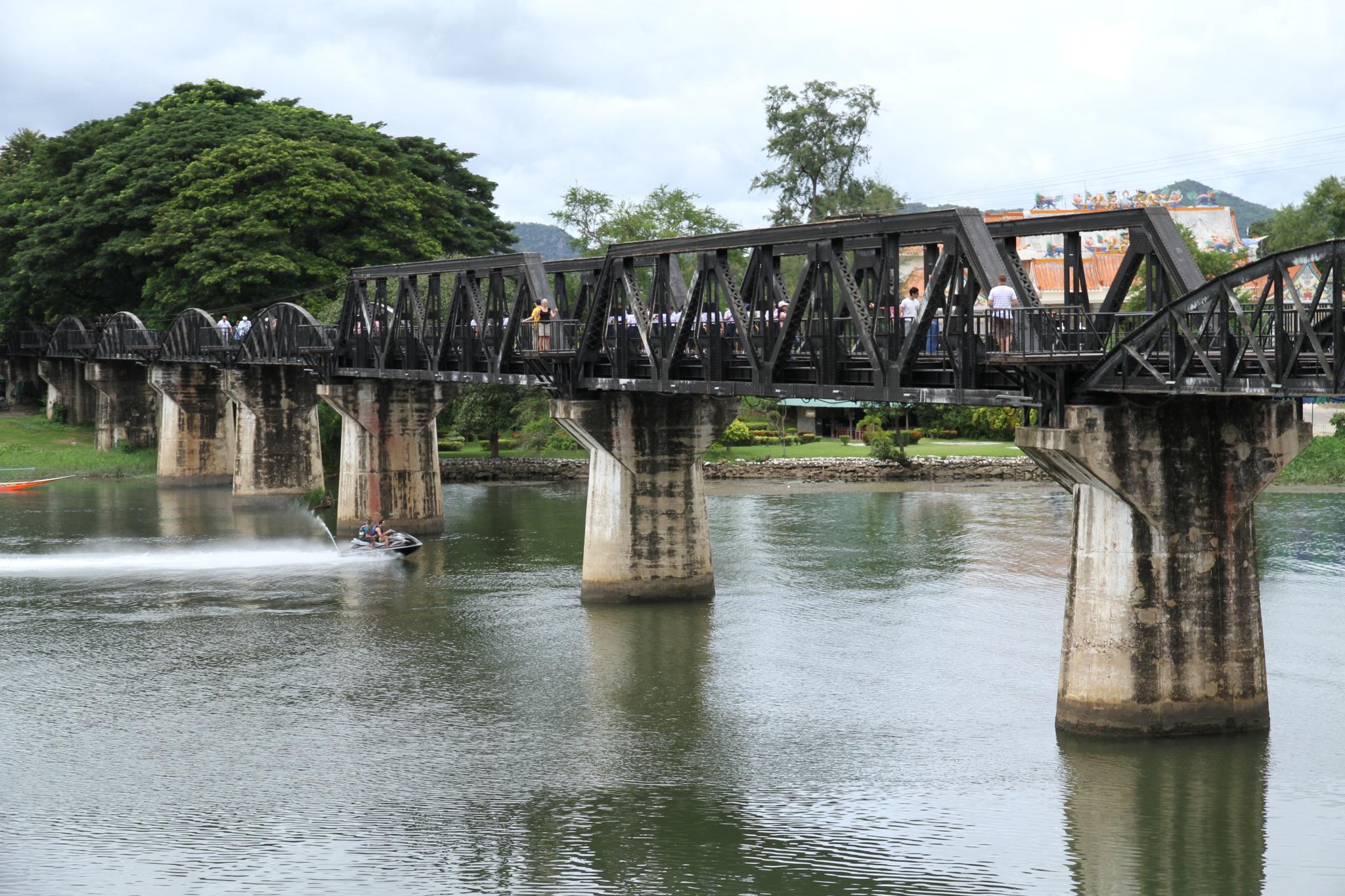 Ponte sul Fiume Kwai a Kanchanaburi